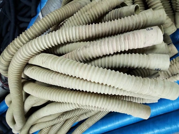 伸缩软管