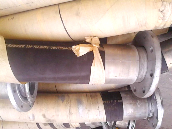 2SP-152-8MPa煤矿抢险专用排水高压橡胶管总成